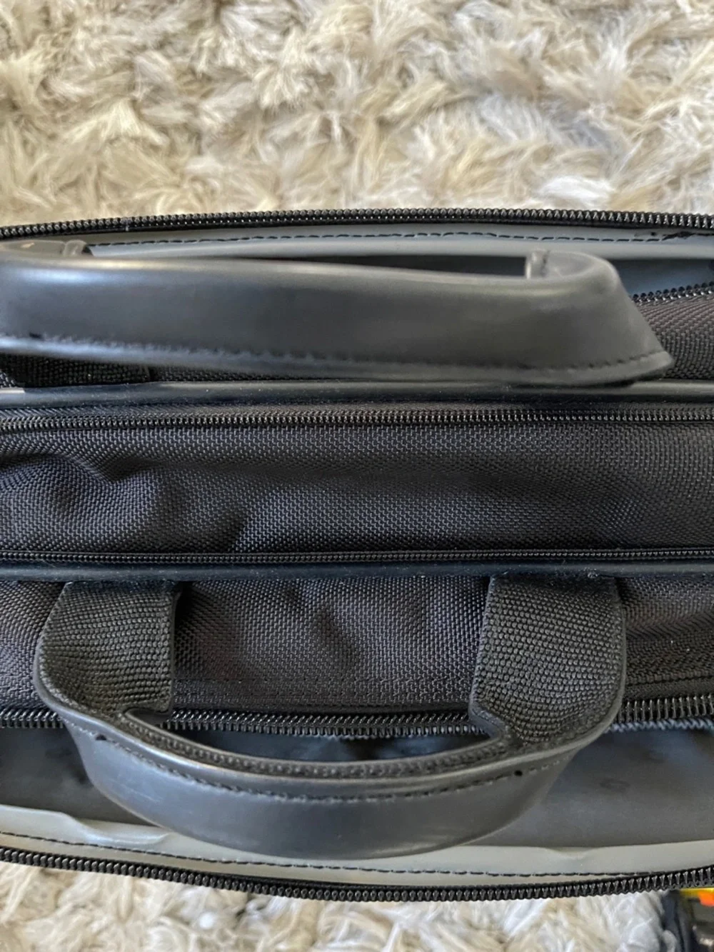 Samsonite Black travel and Laptop Briefcase with Shoulder Strap